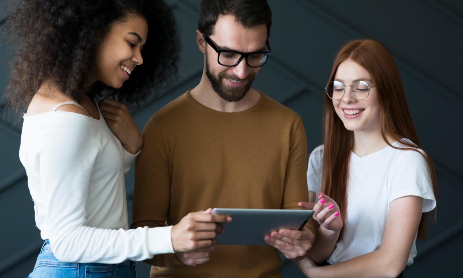 Budget tracking tools and financial planning resources